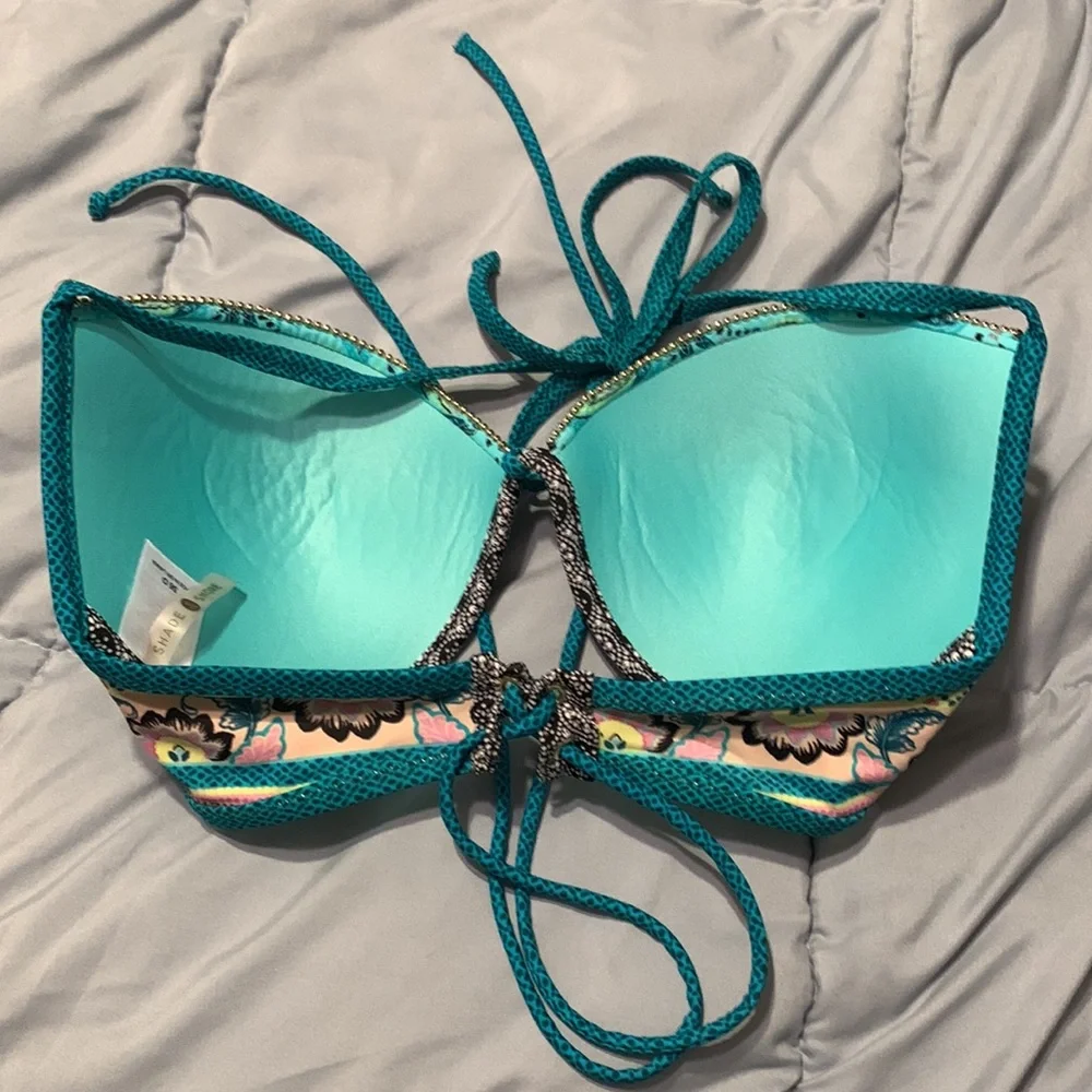 Bikini top - Picture 2 of 4